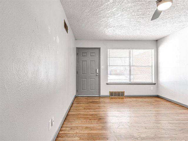 715 W Hughbert Street, Norman, OK 73069