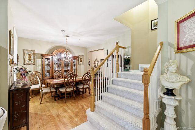 163 Symphony Drive, Lake Grove, NY 11755
