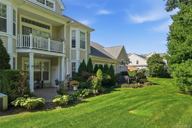 163 Symphony Drive, Lake Grove, NY 11755