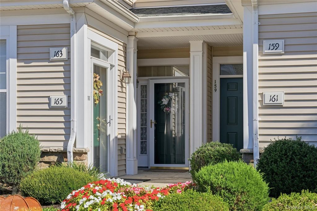 163 Symphony Drive, Lake Grove, NY 11755 — photo 3