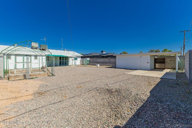 4323 E HUBBELL Street, Phoenix, AZ 85008