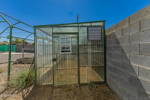 4323 E HUBBELL Street, Phoenix, AZ 85008