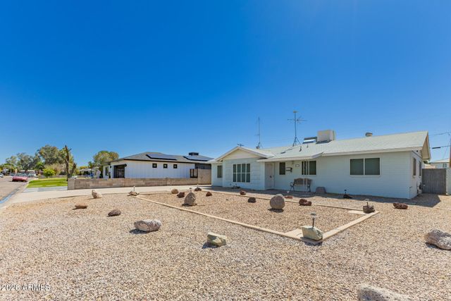 4323 E HUBBELL Street, Phoenix, AZ 85008