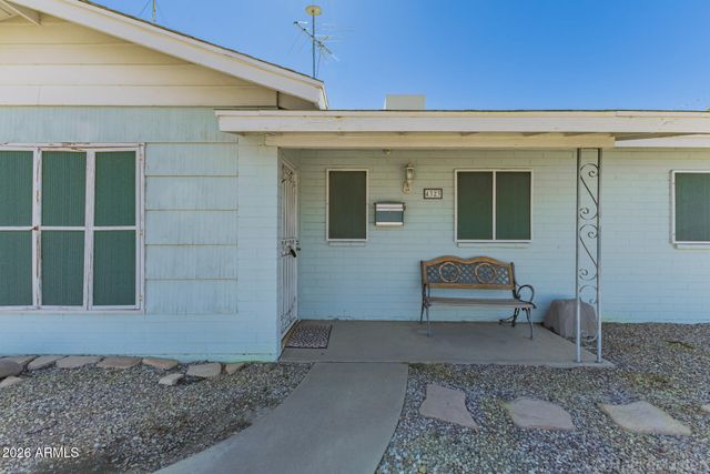 4323 E HUBBELL Street, Phoenix, AZ 85008