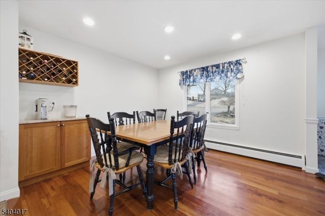 23 Lingert Ave, Clinton Town, NJ 08809
