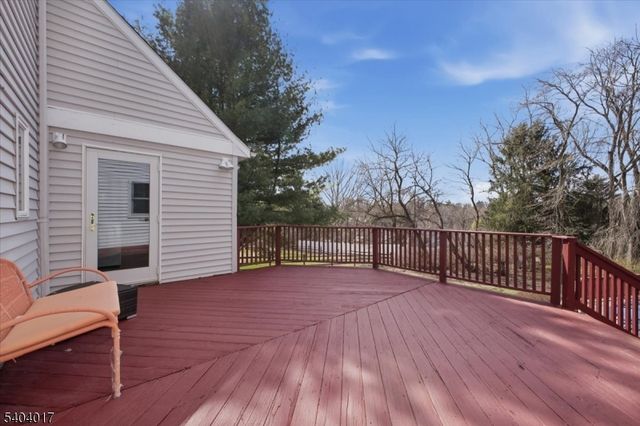 23 Lingert Ave, Clinton Town, NJ 08809