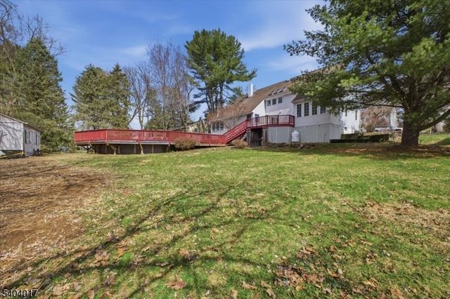 23 Lingert Ave, Clinton Town, NJ 08809