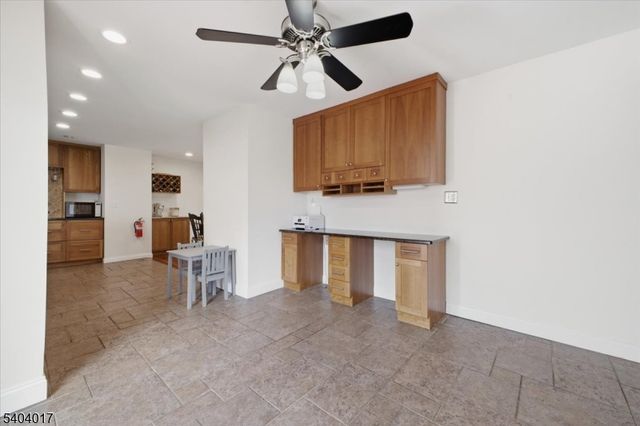 23 Lingert Ave, Clinton Town, NJ 08809