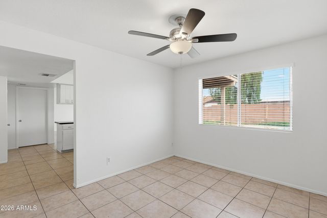 4616 W SAGUARO Drive, Glendale, AZ 85304