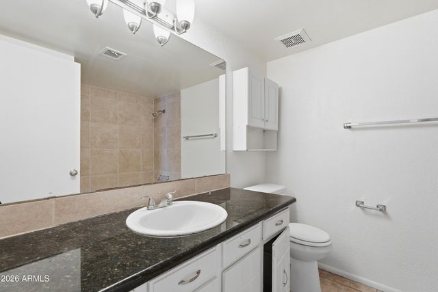 4616 W SAGUARO Drive, Glendale, AZ 85304