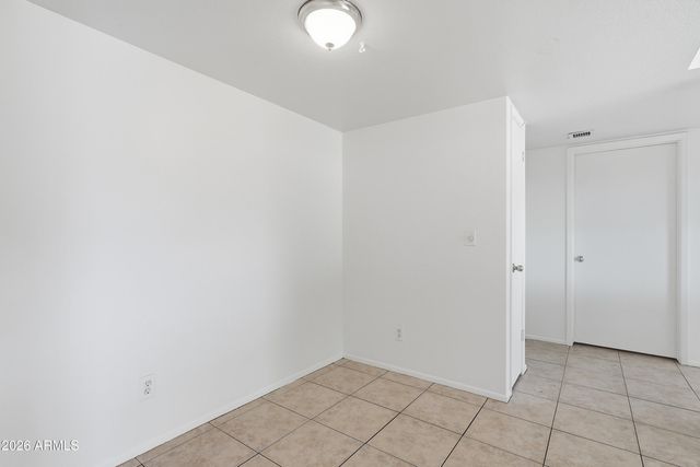 4616 W SAGUARO Drive, Glendale, AZ 85304