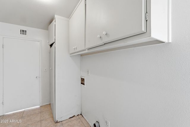 4616 W SAGUARO Drive, Glendale, AZ 85304