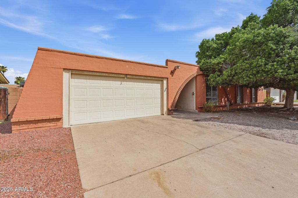 4616 W SAGUARO Drive, Glendale, AZ 85304 — photo 3