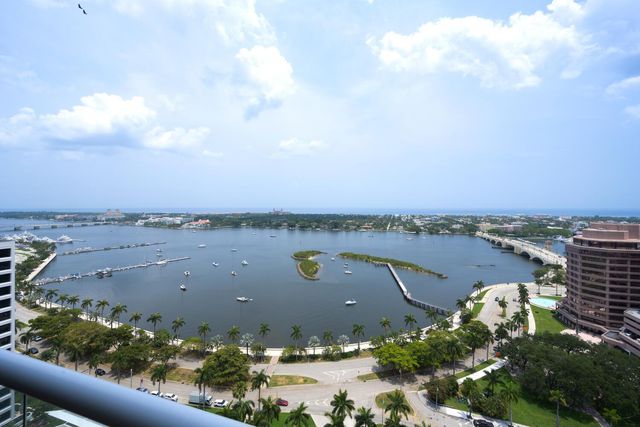 529 S Flagler Drive 26h, West Palm Beach, FL 33401