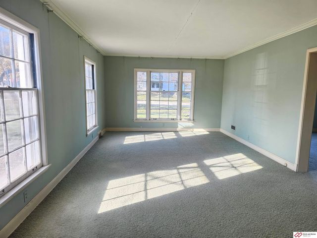 808 Garfield Street, Beatrice, NE 68310