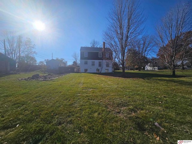 808 Garfield Street, Beatrice, NE 68310