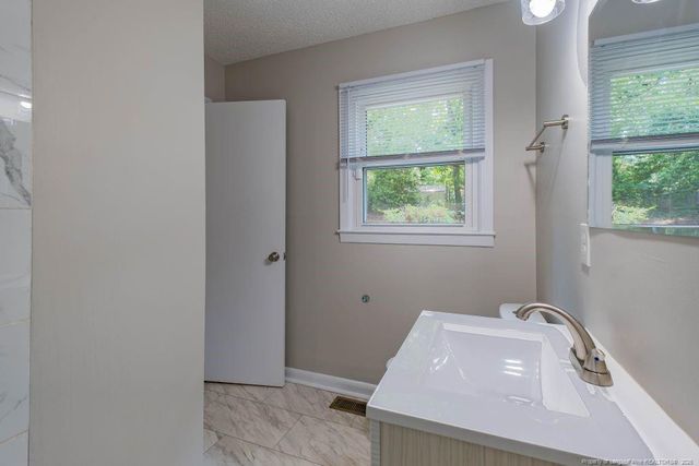 6317 Greyfield Road, Fayetteville, NC 28303