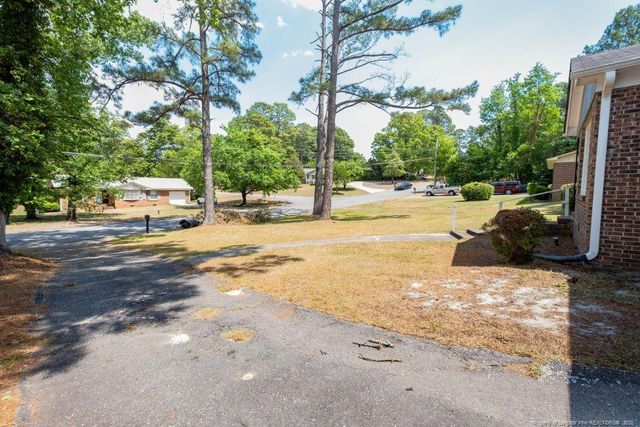 6317 Greyfield Road, Fayetteville, NC 28303