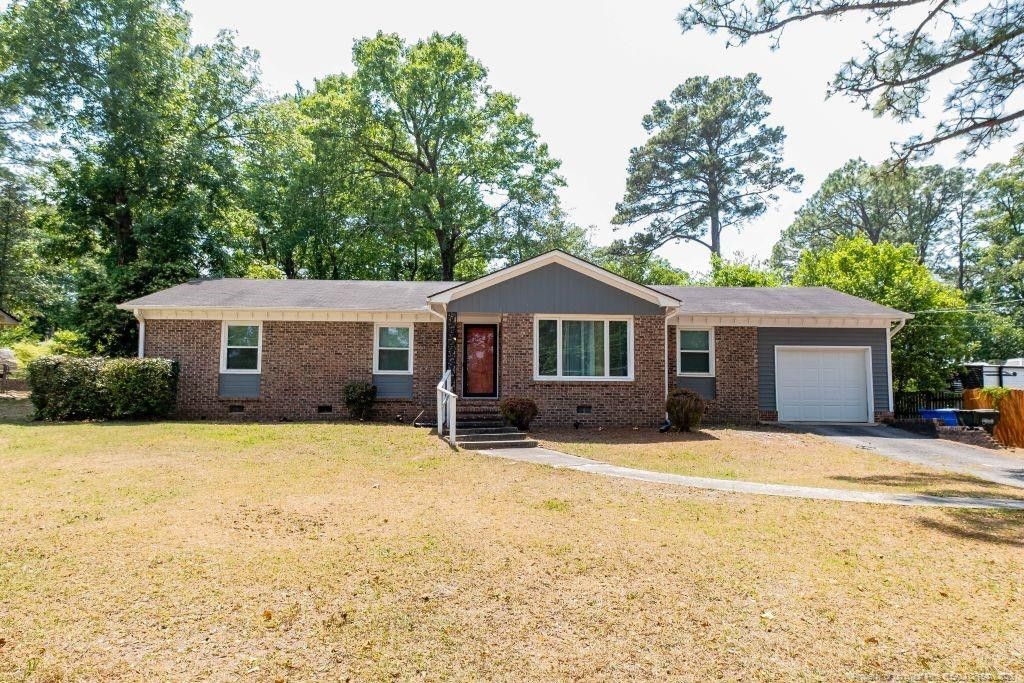 6317 Greyfield Road, Fayetteville, NC 28303