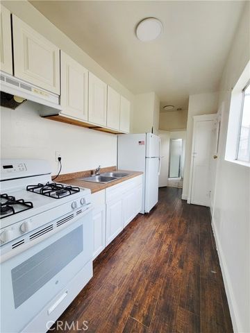 4321 Woodlawn Avenue, Los Angeles, CA 90011