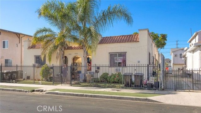 4321 Woodlawn Avenue, Los Angeles, CA 90011