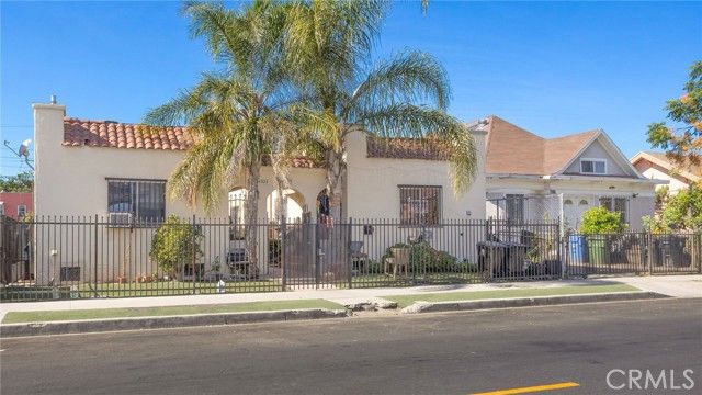 4321 Woodlawn Avenue, Los Angeles, CA 90011