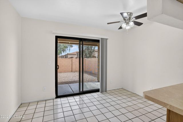 1875 E Calle Grandiosa, Tucson, AZ 85706