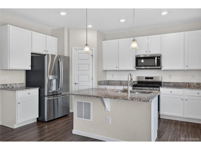 2174 Villageview Ln, Castle Rock, CO 80104
