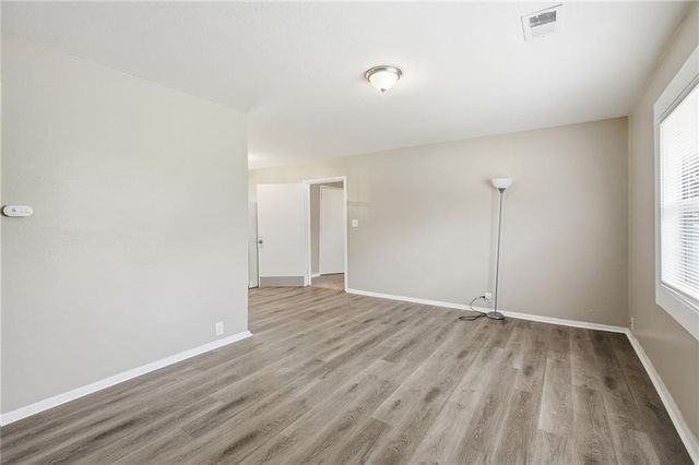 11410 Crystal Street, Kansas City, MO 64134