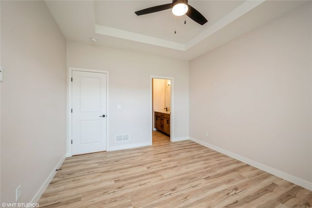 2330 Bluegrass Street, Marion, IA 52302