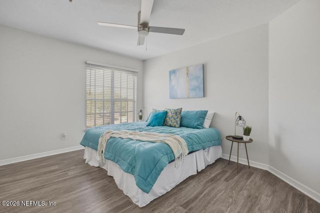 1701 THE GREENS Way 932, Jacksonville Beach, FL 32250