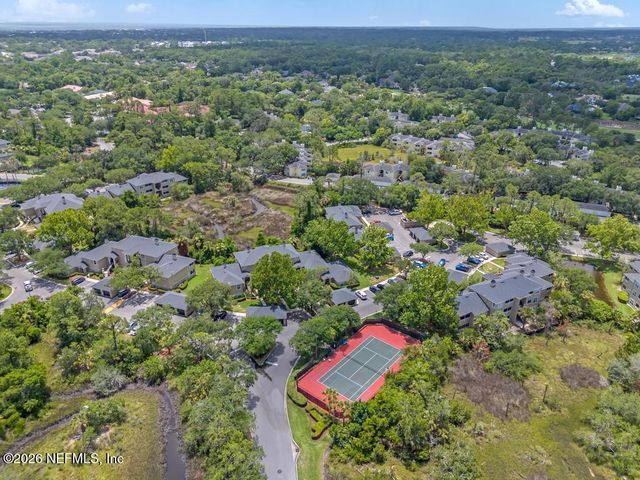 1701 THE GREENS Way 932, Jacksonville Beach, FL 32250