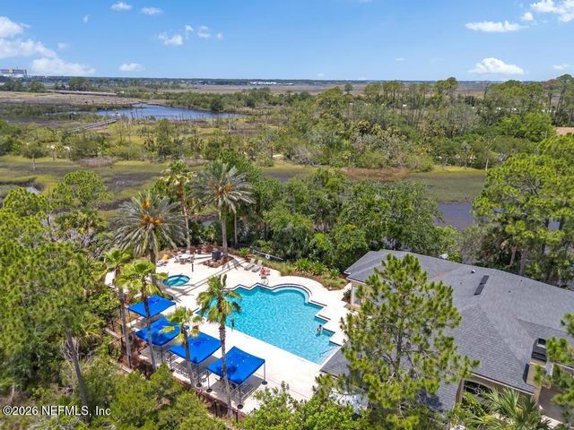 1701 THE GREENS Way 932, Jacksonville Beach, FL 32250