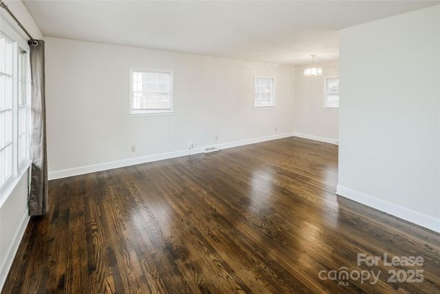 7029 Yorktowne Drive, Charlotte, NC 28226