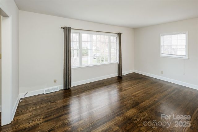 7029 Yorktowne Drive, Charlotte, NC 28226