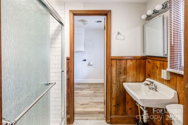 7029 Yorktowne Drive, Charlotte, NC 28226