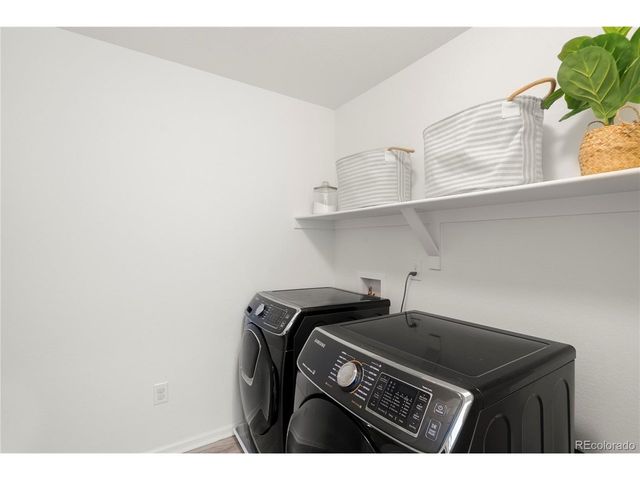 9624 Bellaire Ln, Thornton, CO 80229