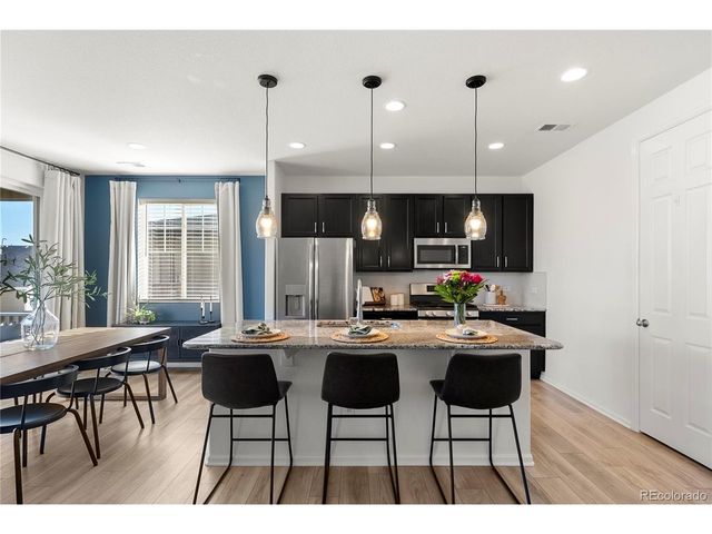 9624 Bellaire Ln, Thornton, CO 80229