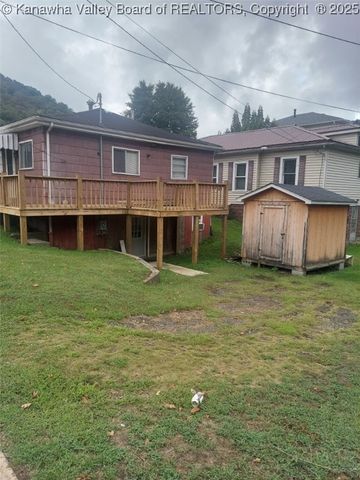 600 Fifth Avenue, Montgomery, WV 25136