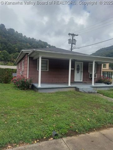 600 Fifth Avenue, Montgomery, WV 25136