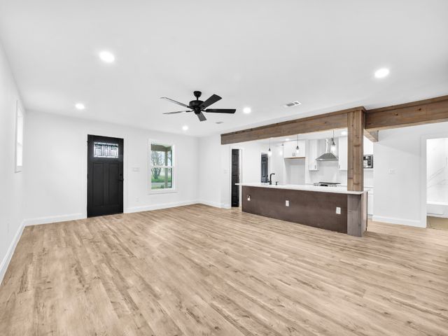 9101 Oels Street, White Settlement, TX 76108