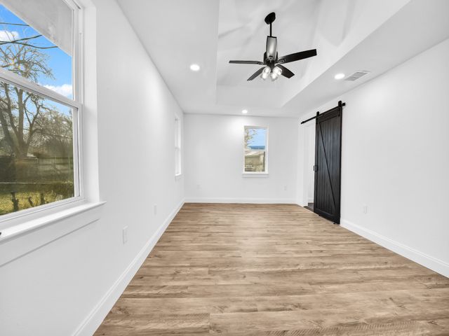 9101 Oels Street, White Settlement, TX 76108