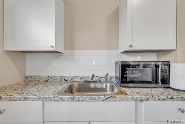 5077 Berkshire Street, Detroit, MI 48224