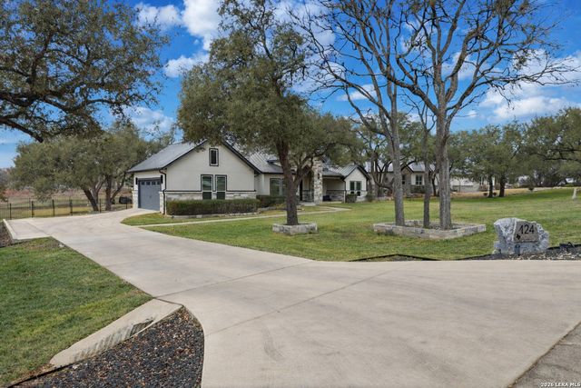 424 Arthur Ct, Spring Branch, TX 78070