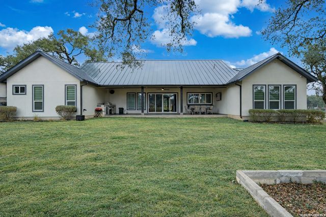 424 Arthur Ct, Spring Branch, TX 78070
