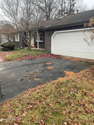 3 Brookwood Drive, Queensbury, NY 12804