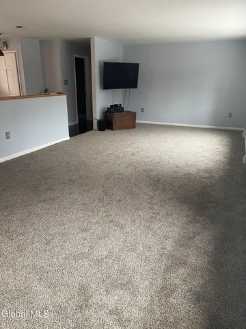 3 Brookwood Drive, Queensbury, NY 12804