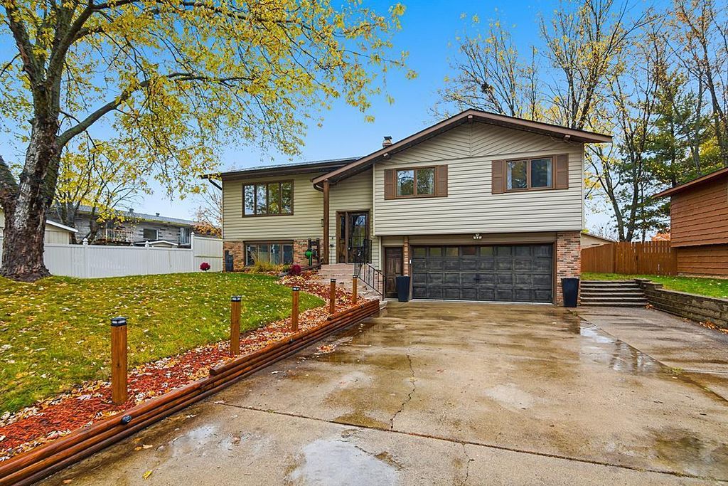 45 Oxby Lane, Waite Park, MN 56387