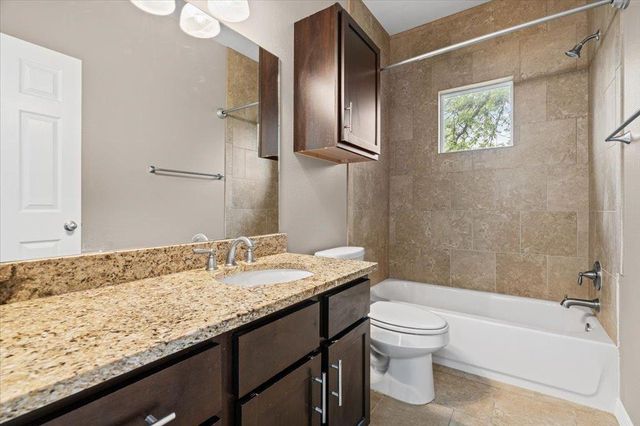 2947 Moss ST, Austin, TX 78722