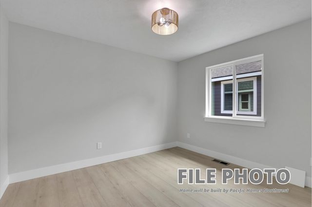 2105 N Sipple Rd, Spokane Valley, WA 99212